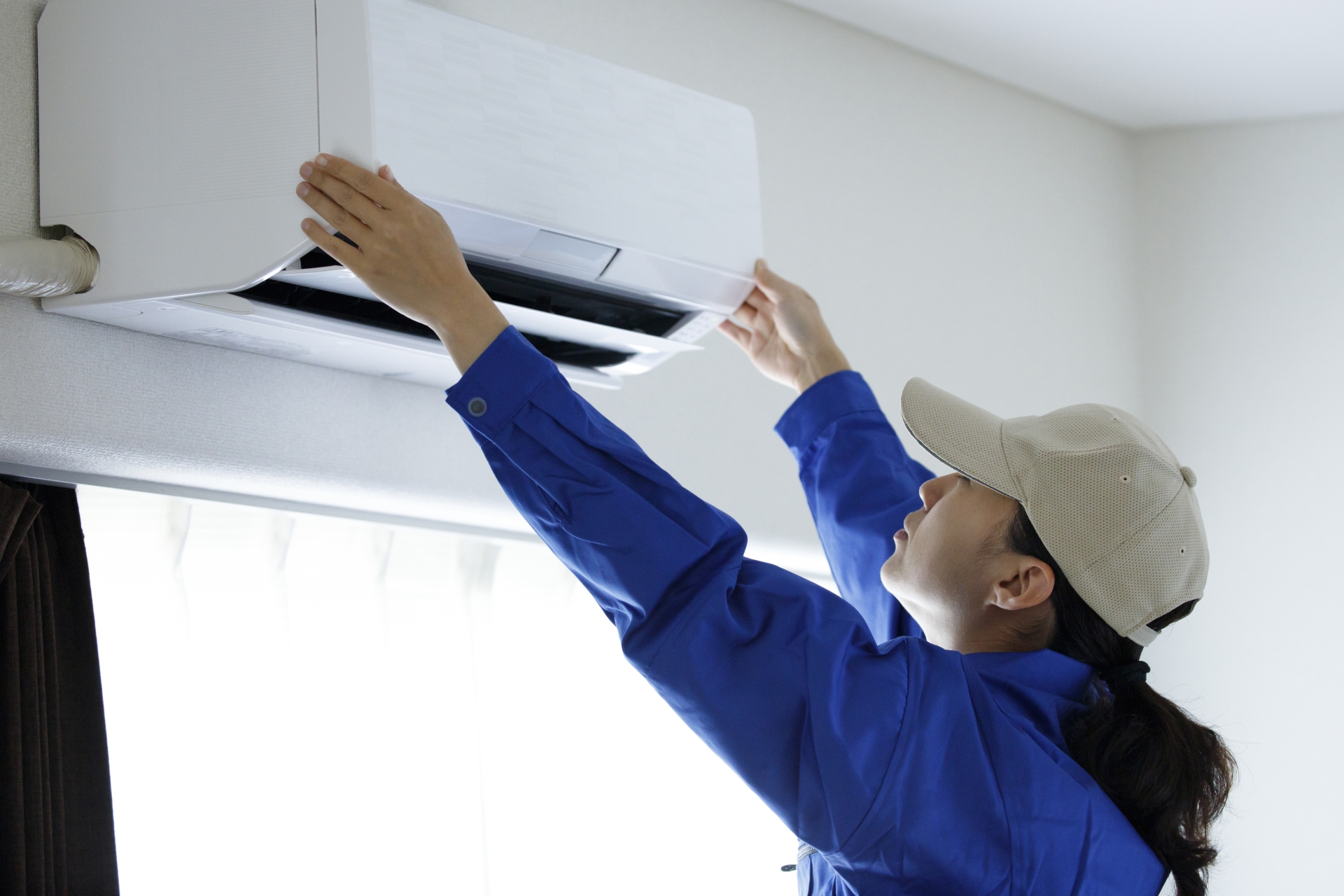 現状回復・ハウスクリーニングなど長崎の建物管理ならスペースクリエーションへお任せください。